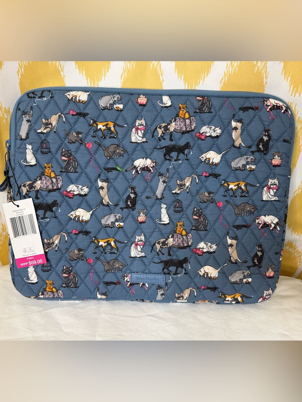 Vera Bradley Quilted Padded Sleeve in Yellow & Light Blue, Discontinued pattern!